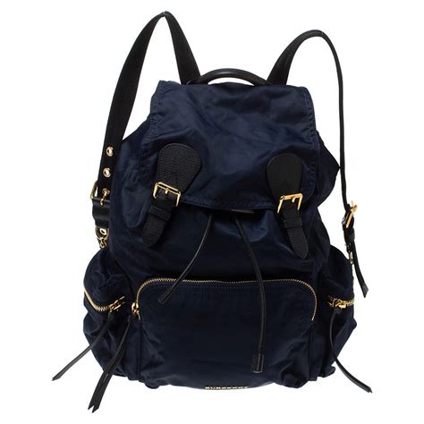 burberry rucksack rosa blüme